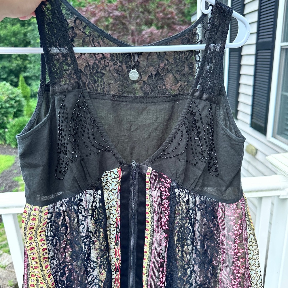 Bke Boutique flows lace  top